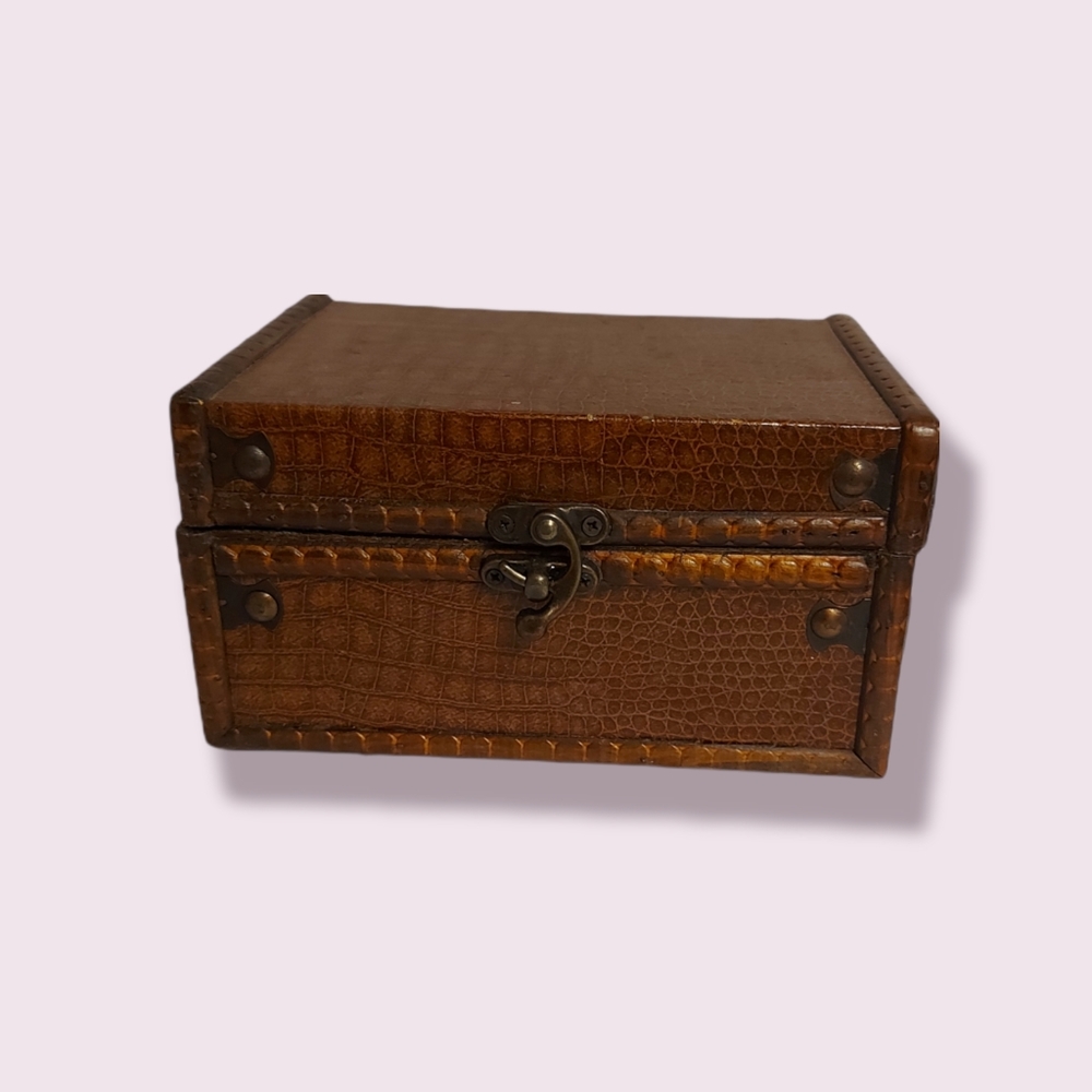 Jewelry/Trinket Box